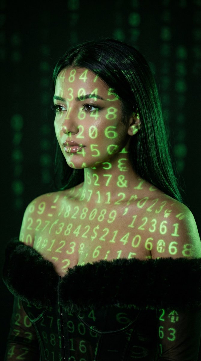 网络投影仪数字美颜提示（JSON格式） 生成效果示例