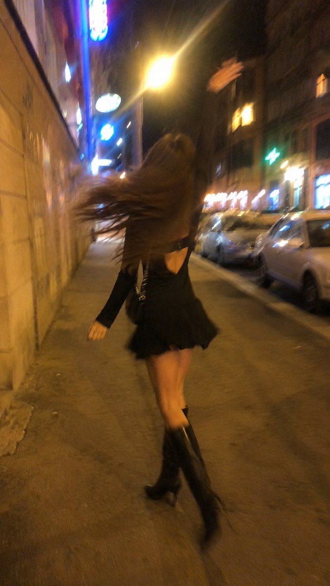 智能手机夜间运动模糊照片 生成效果示例
